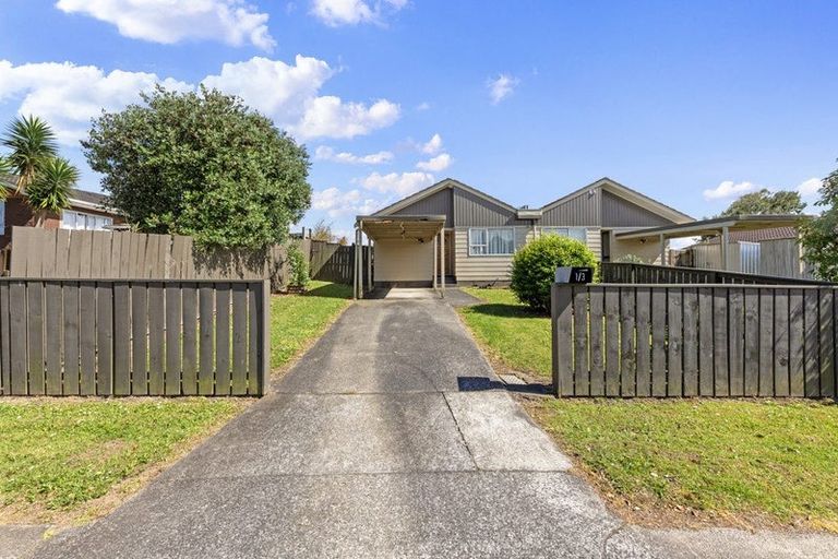 Photo of property in 1/3 Dorendia Place, Clendon Park, Auckland, 2103