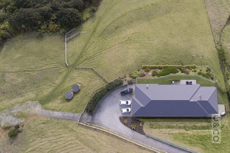 Photo of property in 92 Taiapa Valley Road, Muriwai, Waimauku, 0881