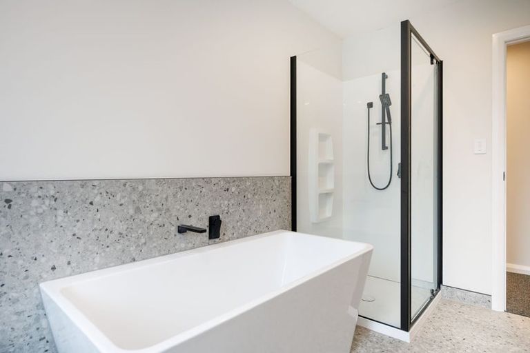 Photo of property in 72 Freedom Drive, Kelvin Grove, Palmerston North, 4414