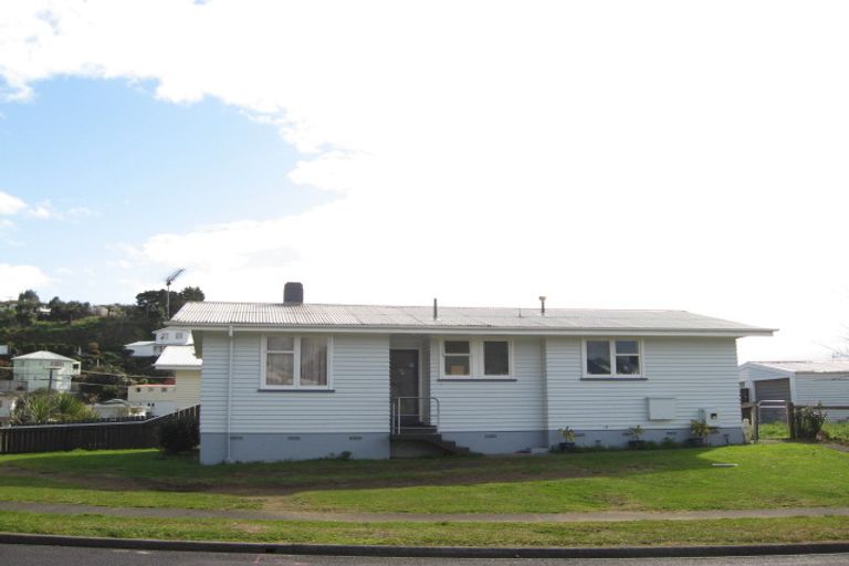 Photo of property in 68 Endeavour Street, Blagdon, New Plymouth, 4310