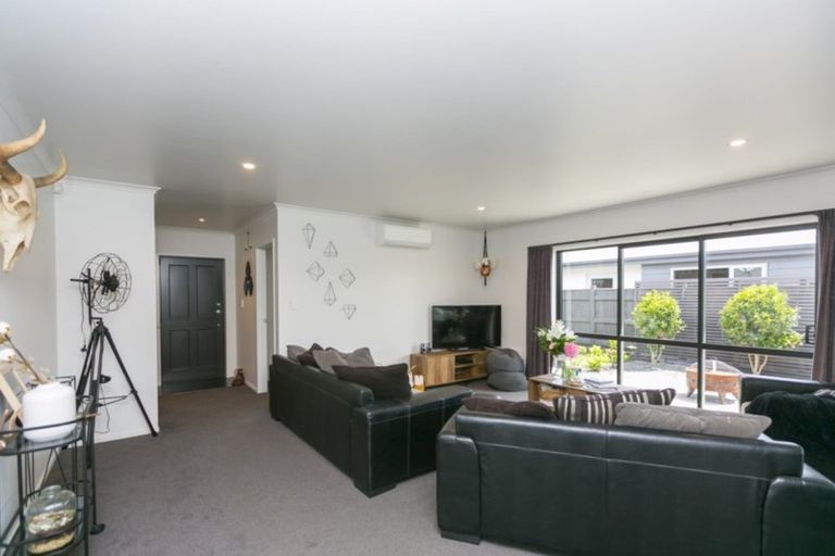 Photo of property in 18 Coby Sydney Drive, Bell Block, New Plymouth, 4312