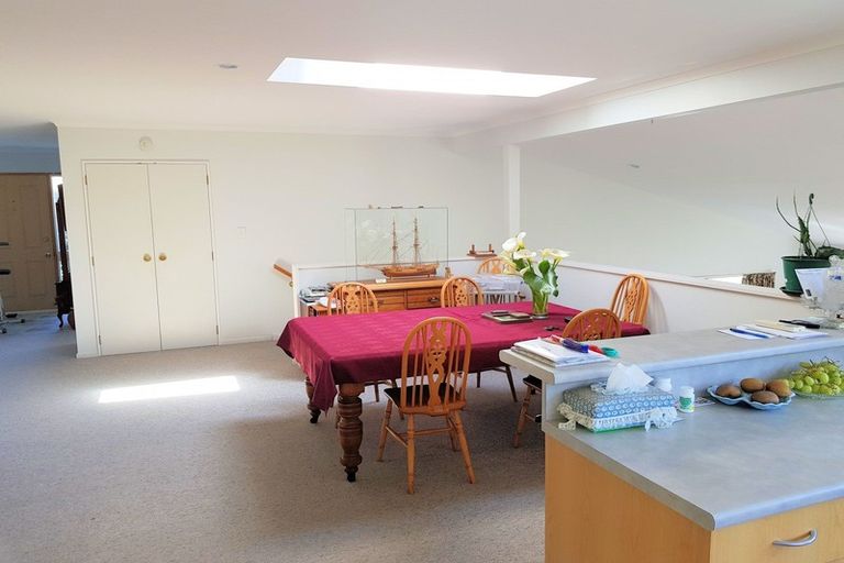 Photo of property in 17 Te Papau Crescent, Diamond Harbour, 8972