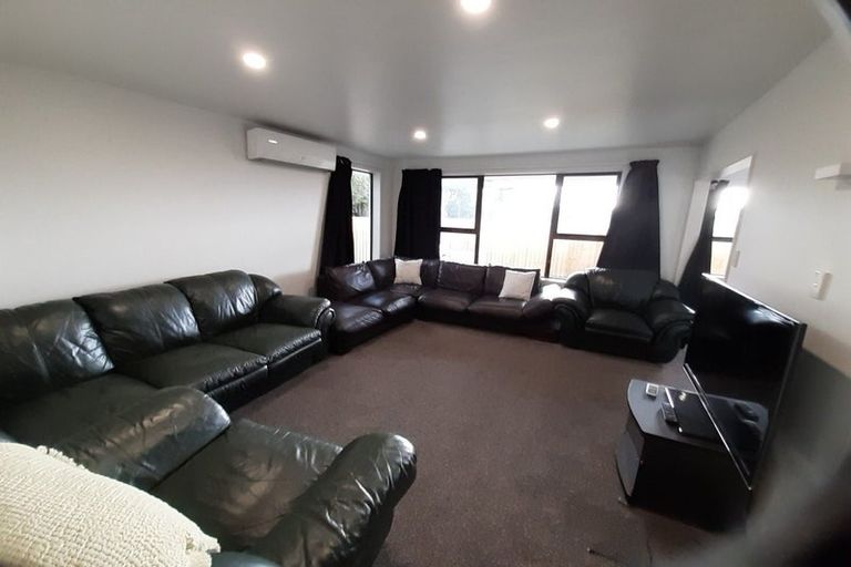 Photo of property in 15 Lochee Road, Upper Riccarton, Christchurch, 8041