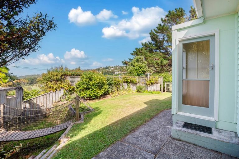 Photo of property in 33 Finnimore Terrace, Vogeltown, Wellington, 6021