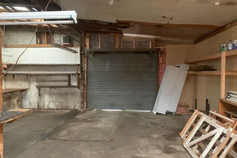 Photo of property in 16a Latham Street, Napier South, Napier, 4110