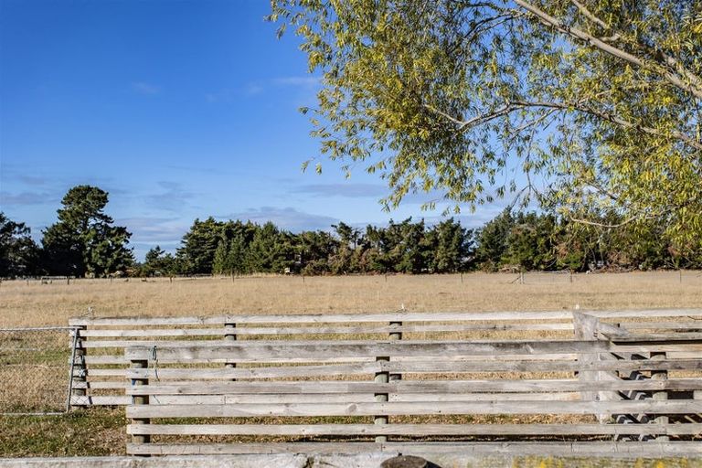 Photo of property in 152 Amberley Beach Road, Amberley, 7481