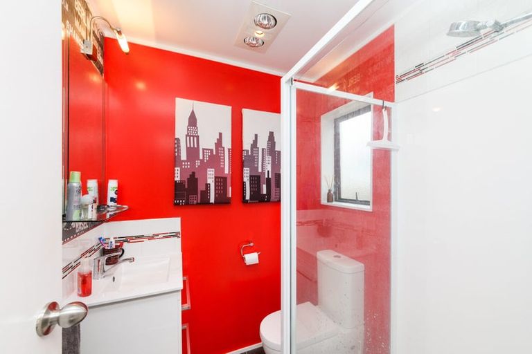 Photo of property in 28 Wills Crescent, Ashhurst, 4810