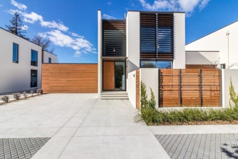 Photo of property in 138e Glandovey Road, Strowan, Christchurch, 8052