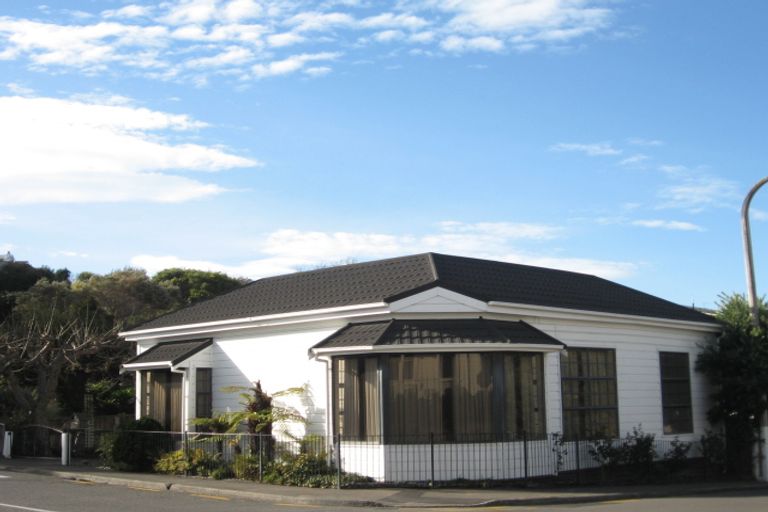 Photo of property in 73a Milton Road, Bluff Hill, Napier, 4110