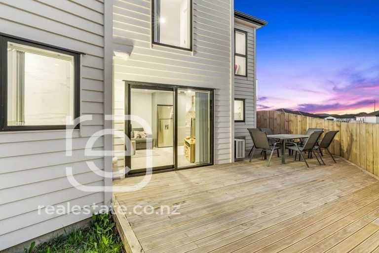 Photo of property in 10a Bliss Court, Takanini, 2110