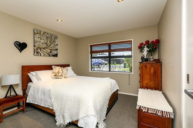 Photo of property in 111 Wairau Road, Oakura, 4314