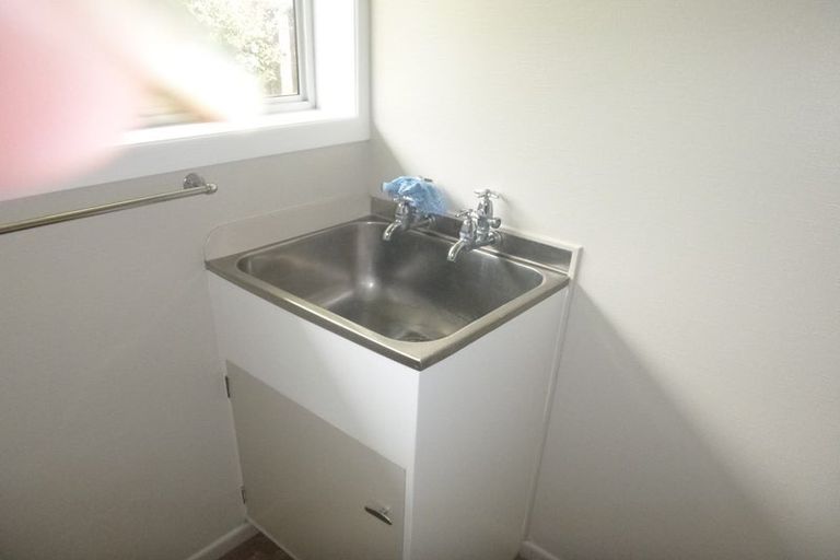 Photo of property in 142 Clarkin Road, Fairfield, Hamilton, 3214