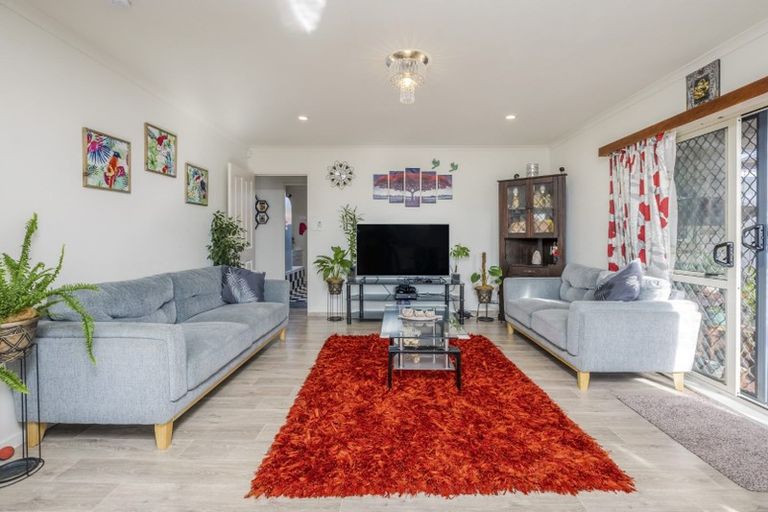 Photo of property in 6 Margarita Rise, Pukekohe, 2120