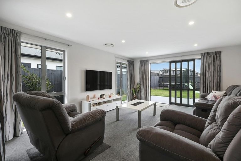 Photo of property in 25 Echelon Drive, Wigram, Christchurch, 8042