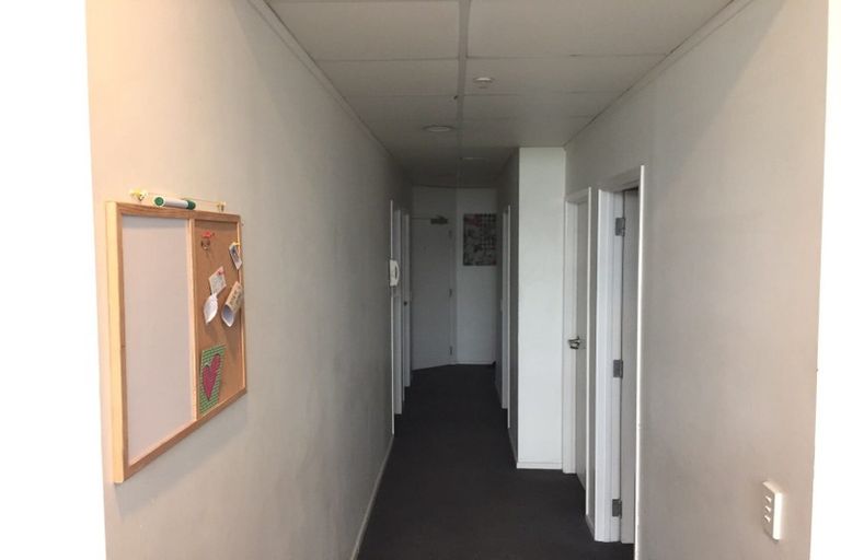 Photo of property in Cambridge Apartments, 303/43 Anzac Avenue, Auckland Central, Auckland, 1010