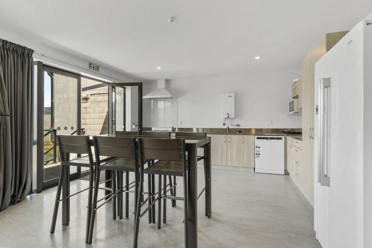 Photo of property in 16 Silverstone Drive, Cromwell, 9384