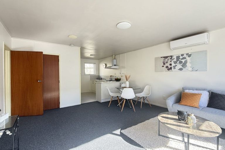 Photo of property in 1/14 Aotea Road, Glen Eden, Auckland, 0602