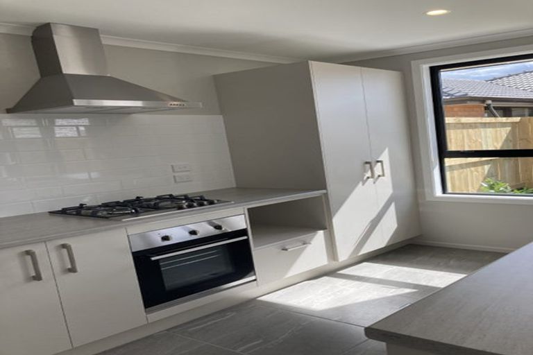 Photo of property in 2/49 Holland Road, Fairfield, Hamilton, 3214