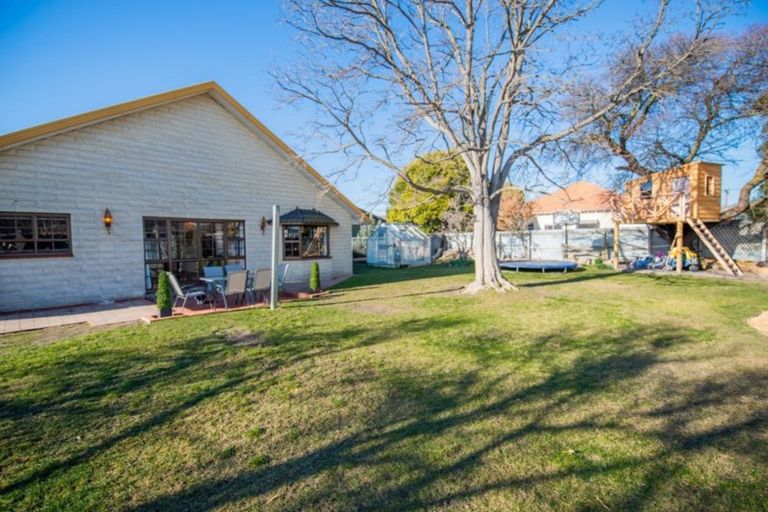 Photo of property in 42 Kenmare Street, Alexandra, 9320