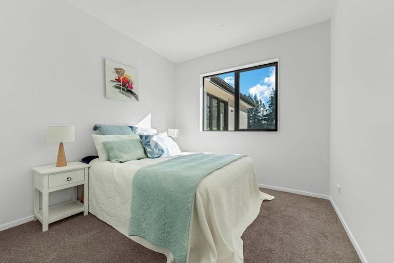 Photo of property in 2 Spudman Rise, Pukekohe, 2120