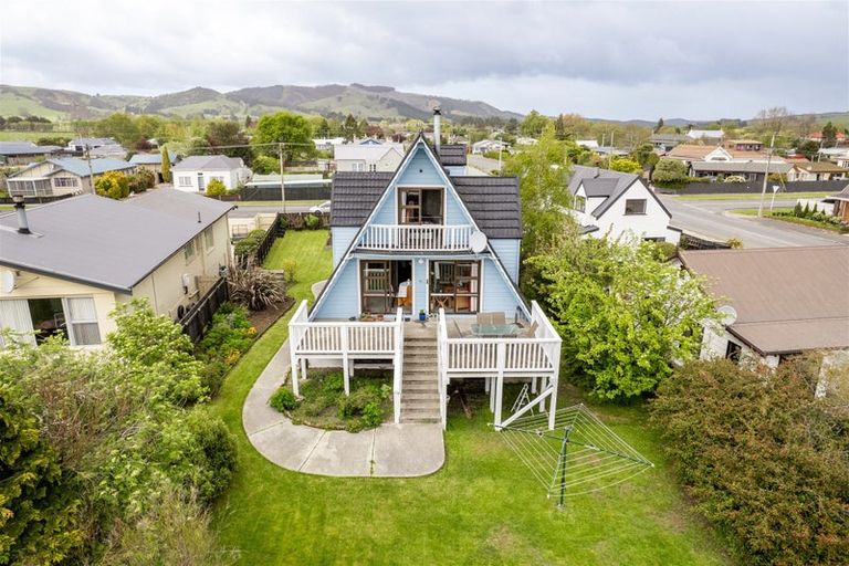 Photo of property in 36 Johnson Street, Milton, 9220