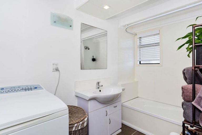 Photo of property in 125a Dickson Road, Papamoa Beach, Papamoa, 3118