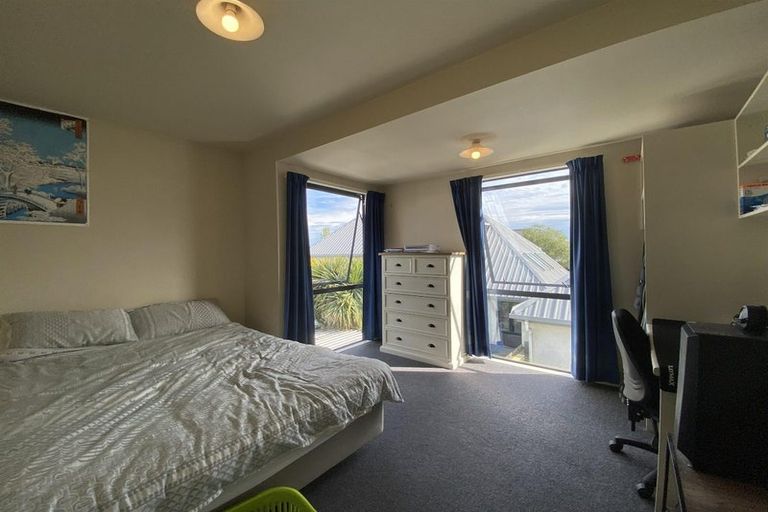 Photo of property in 100 Elizabeth Street, Riccarton, Christchurch, 8041