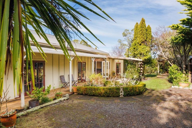 Photo of property in 34 Pirinoa Street, Feilding, 4702