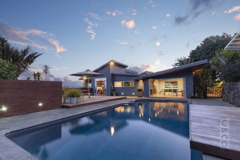 Photo of property in 175 Hanham Road, Kumeu, 0891