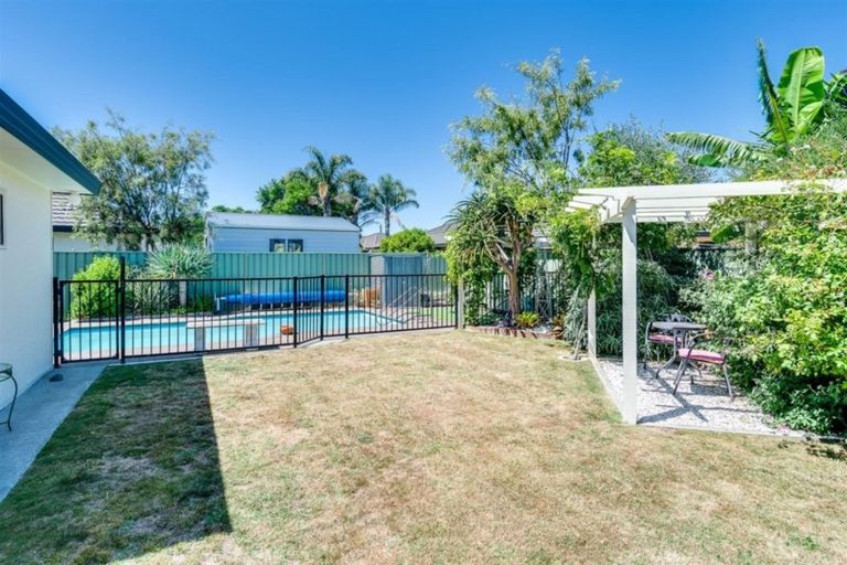 Photo of property in 83 Kensington Drive, Taradale, Napier, 4112