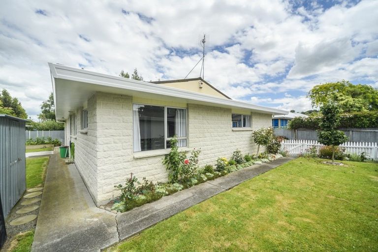 Photo of property in 4a Cedar Crescent, Feilding, 4702