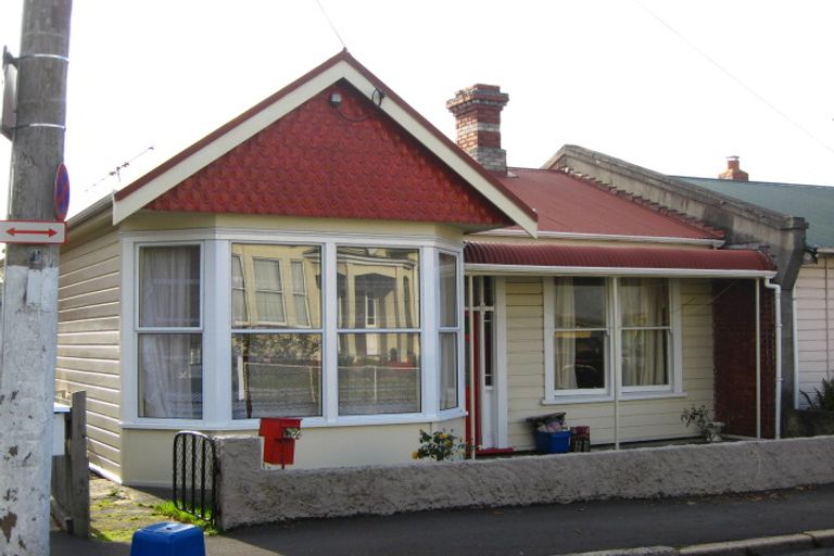 Photo of property in 11 Rutherford Street, Caversham, Dunedin, 9012