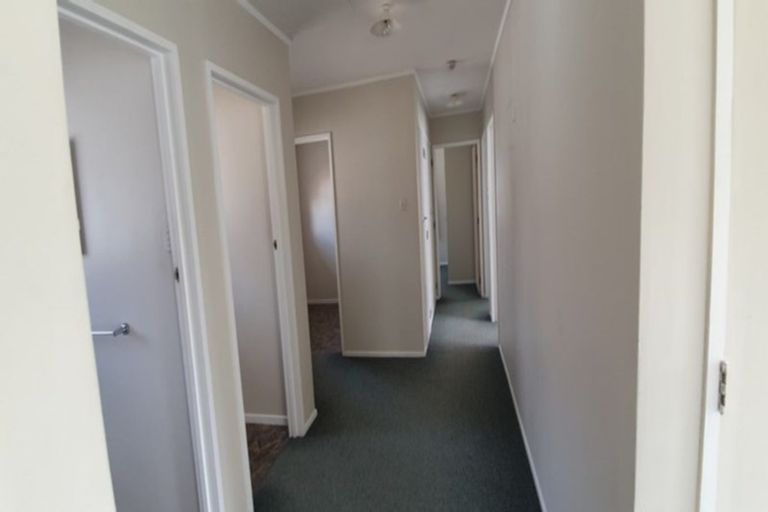 Photo of property in 12 Massey Street, Aramoho, Whanganui, 4500