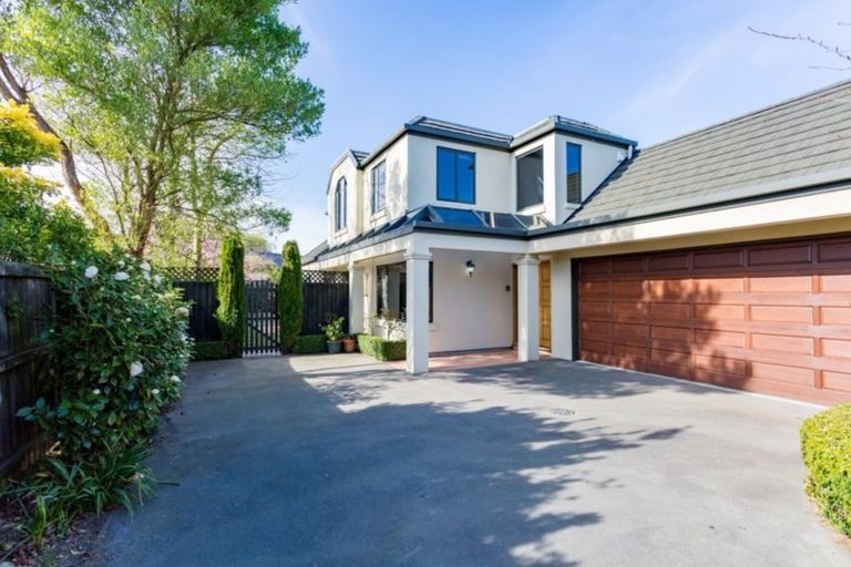 Photo of property in 2/56 Creyke Road, Ilam, Christchurch, 8041