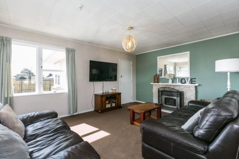 Photo of property in 27 Wharerangi Road, Tamatea, Napier, 4112