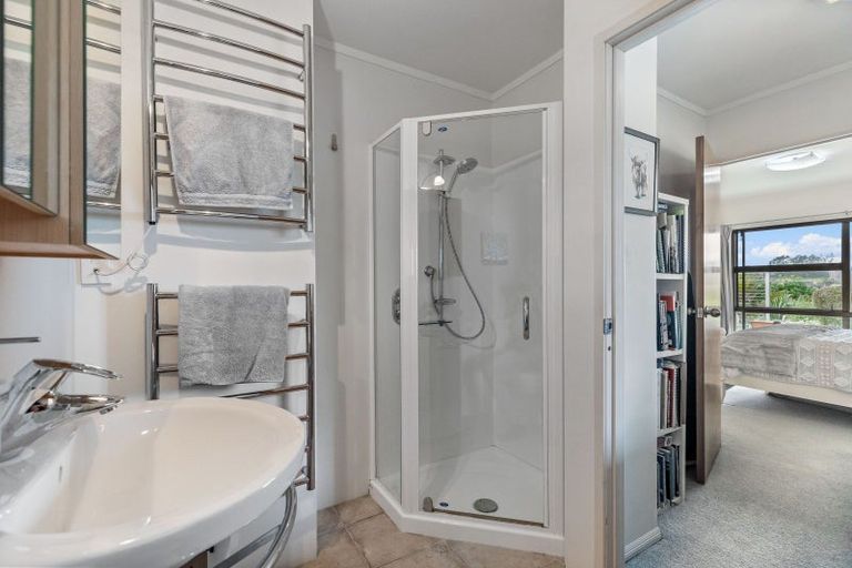 Photo of property in 167 Anderson Road, Helensville, 0875