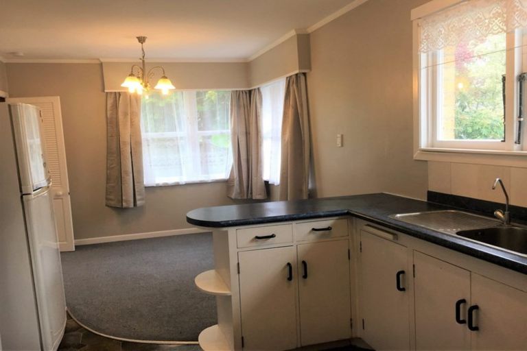 Photo of property in 12 Mccracken Avenue, Hillcrest, Hamilton, 3216