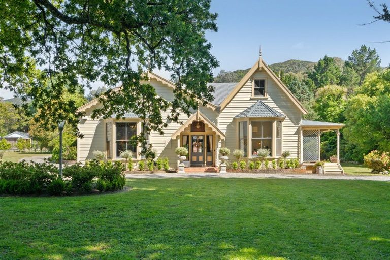 Photo of property in 161 Underhill Road, Featherston, 5773