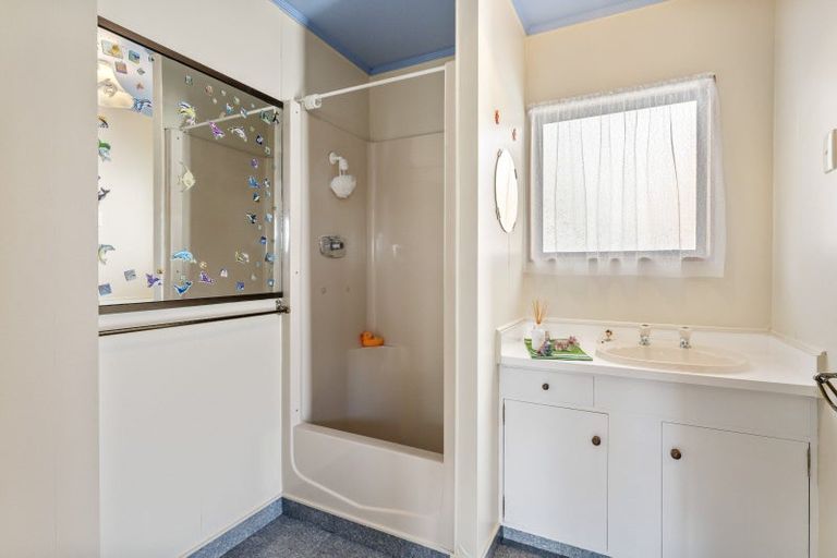 Photo of property in 12 Puriri Street, Hilltop, Taupo, 3330