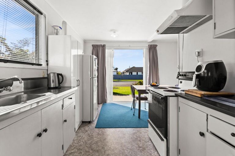 Photo of property in 90a Auckland Road, Greenmeadows, Napier, 4112