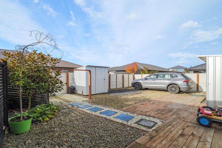 Photo of property in 51 Silver Springs Boulevard, Mosgiel, 9024