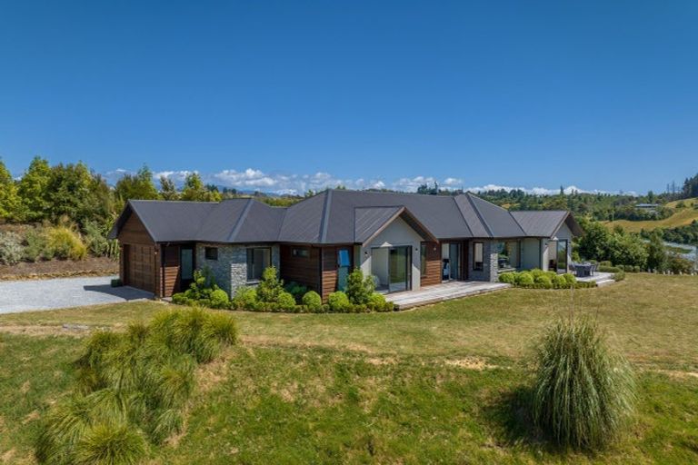 Photo of property in 2 Nile Road, Mapua, Upper Moutere, 7173