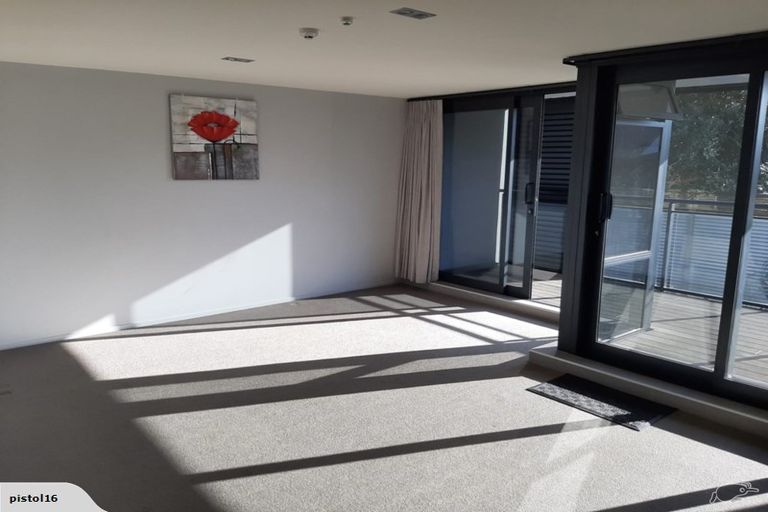 Photo of property in 2-06/424 Maunganui Road, Mount Maunganui, 3116