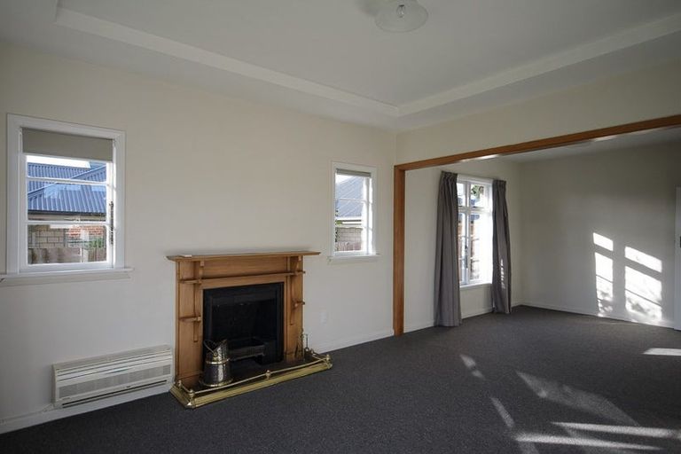 Photo of property in 16 Plynlimon Road, Fendalton, Christchurch, 8052