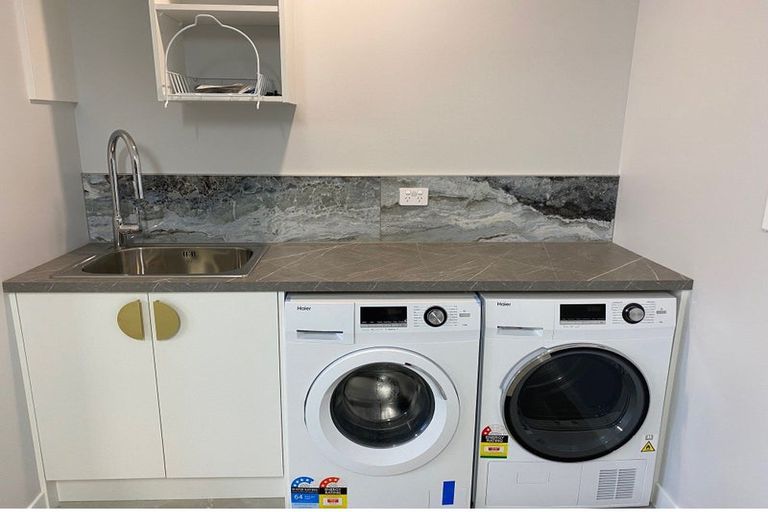 Photo of property in 12 Topsail Way, Whitby, Porirua, 5024