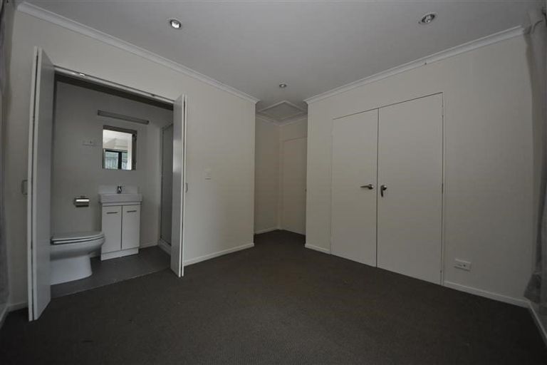 Photo of property in 19 Virgo Place, Glen Eden, Auckland, 0602