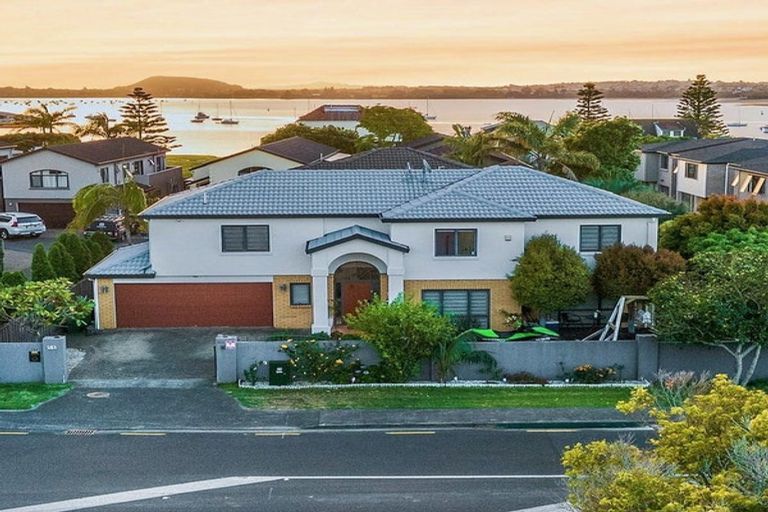 Photo of property in 151 Bucklands Beach Road, Bucklands Beach, Auckland, 2012
