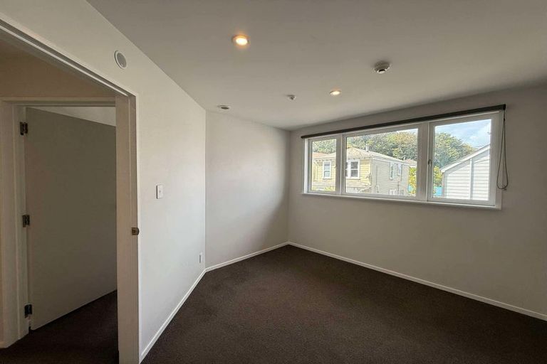 Photo of property in 100 Aro Street, Aro Valley, Wellington, 6021