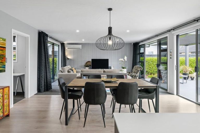 Photo of property in 8 Sentinel Court, Flagstaff, Hamilton, 3210