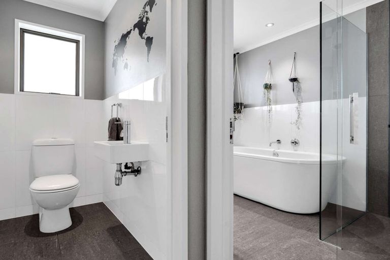 Photo of property in 44 Tulip Drive, Cambridge, 3434